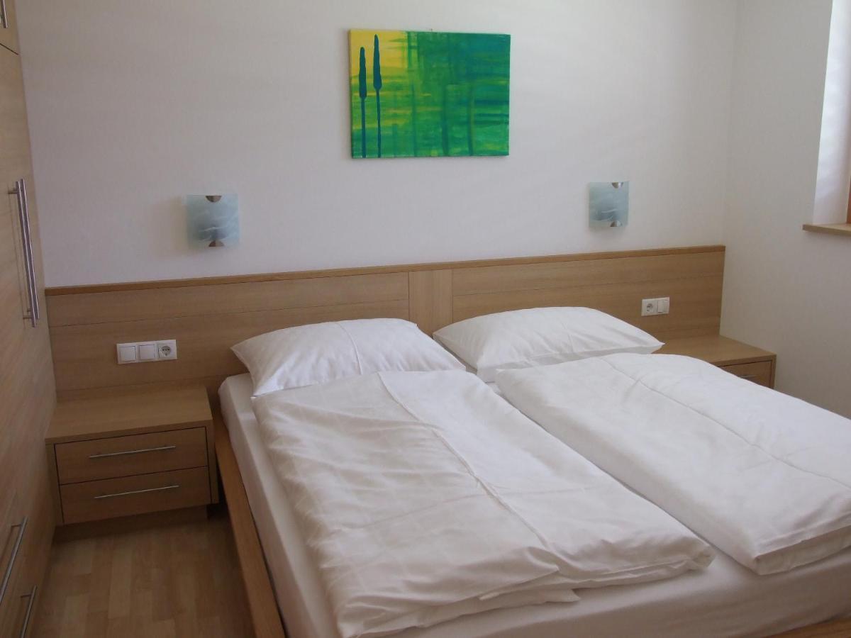 Tauberhof Apartments 布列瑟农 外观 照片
